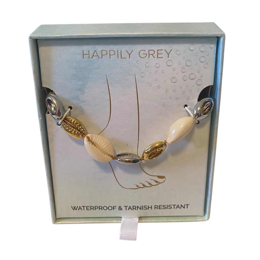 Two-Tone & Creme Shelled Anklet/Bracelet. So pretty!